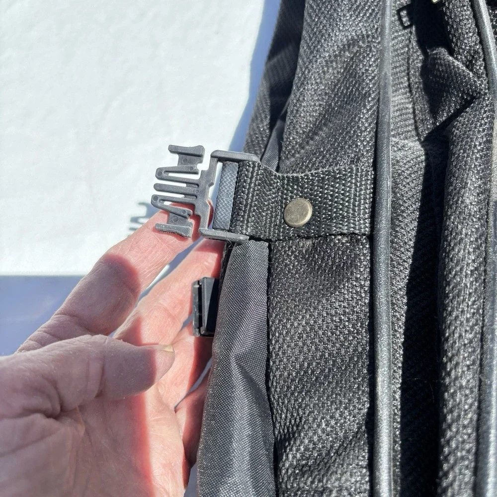 American Tourister 42
